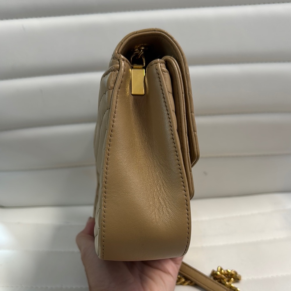 Saint Laurent Beige Quilted Crossbody Bag - Picture 7 of 8